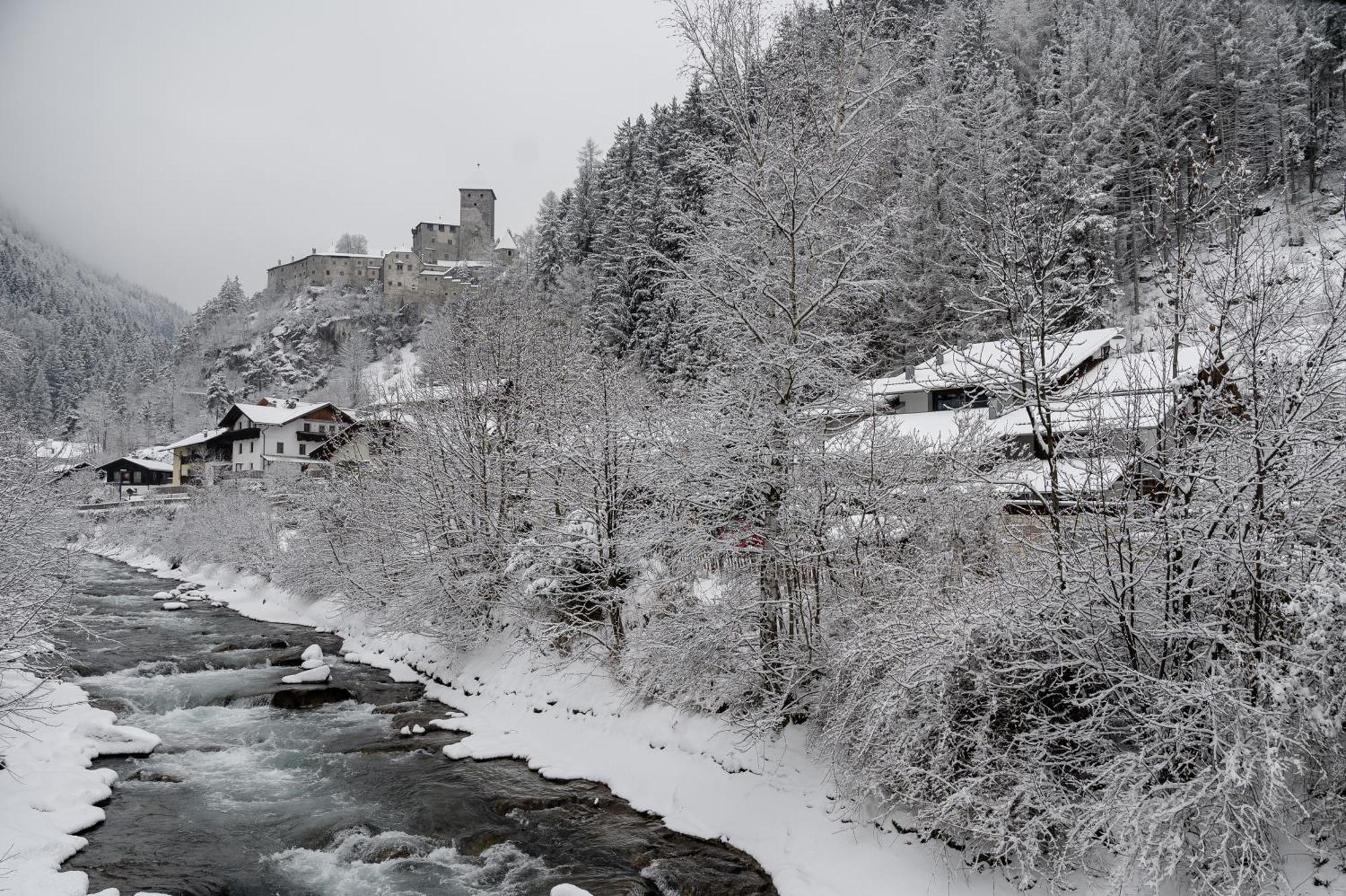 Residenz Feldmuehle Unterhalb Der Burg Taufers Leilighet Campo Tures Eksteriør bilde